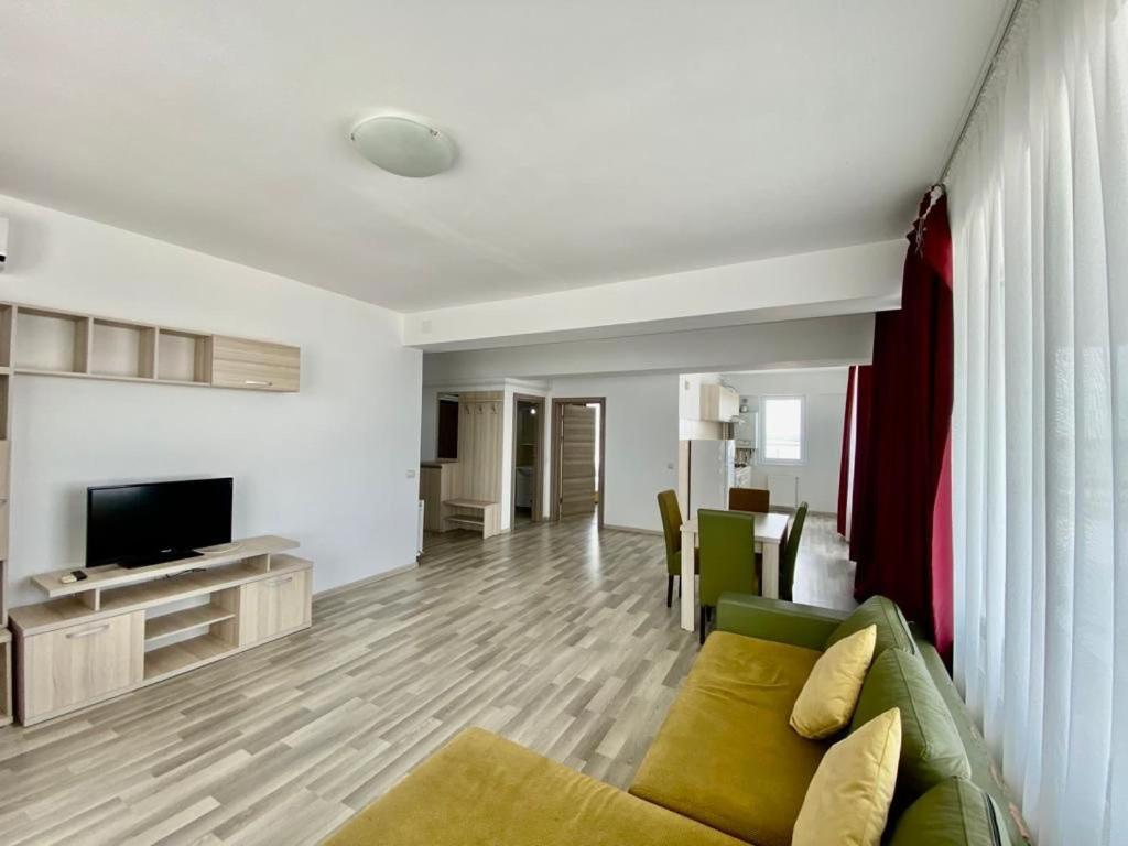 Catalina Summerland Apartaments Mamaia Nord Buitenkant foto