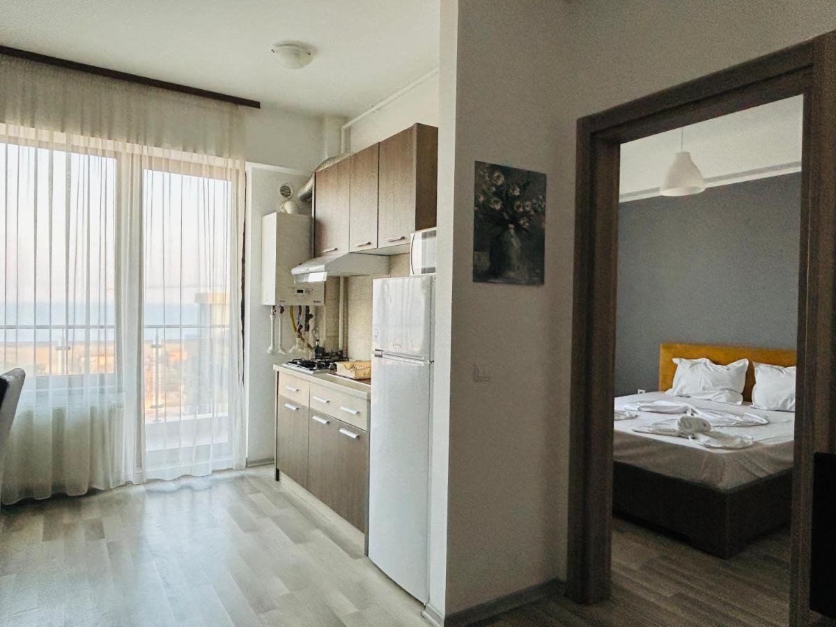 Catalina Summerland Apartaments Mamaia Nord Buitenkant foto