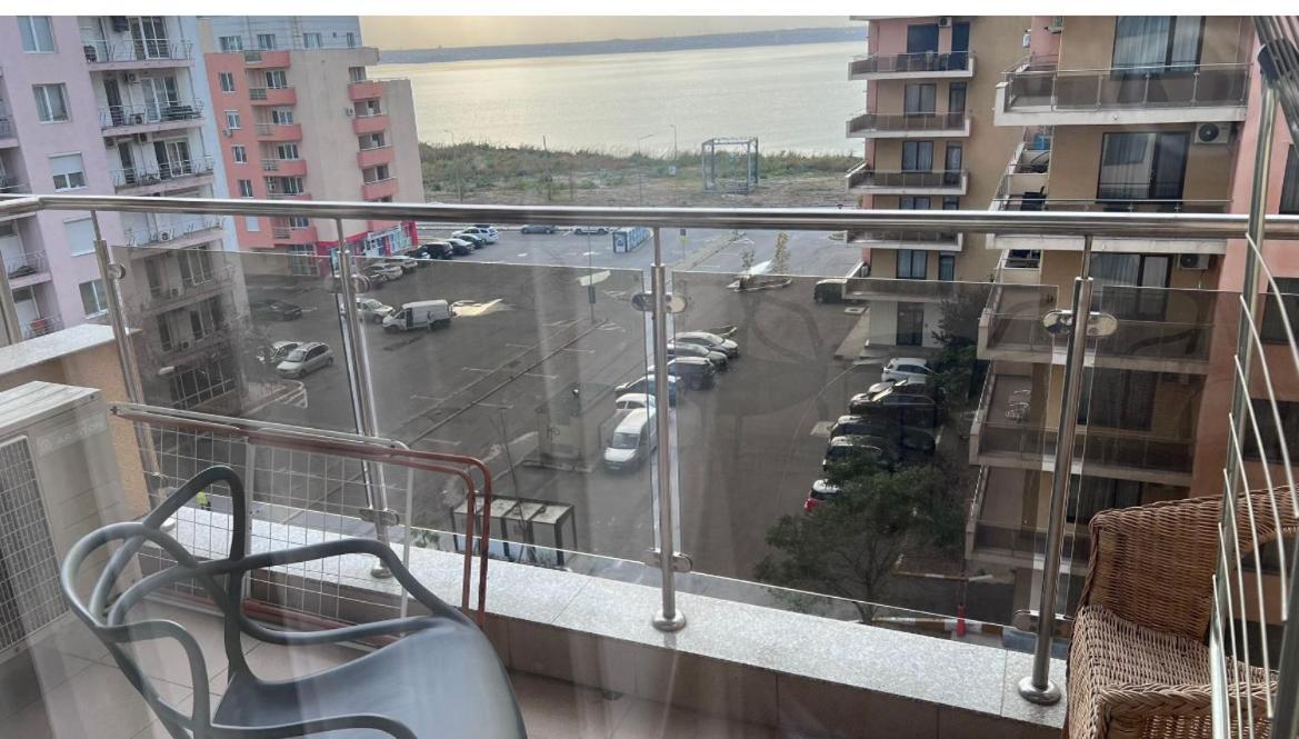 Catalina Summerland Apartaments Mamaia Nord Buitenkant foto
