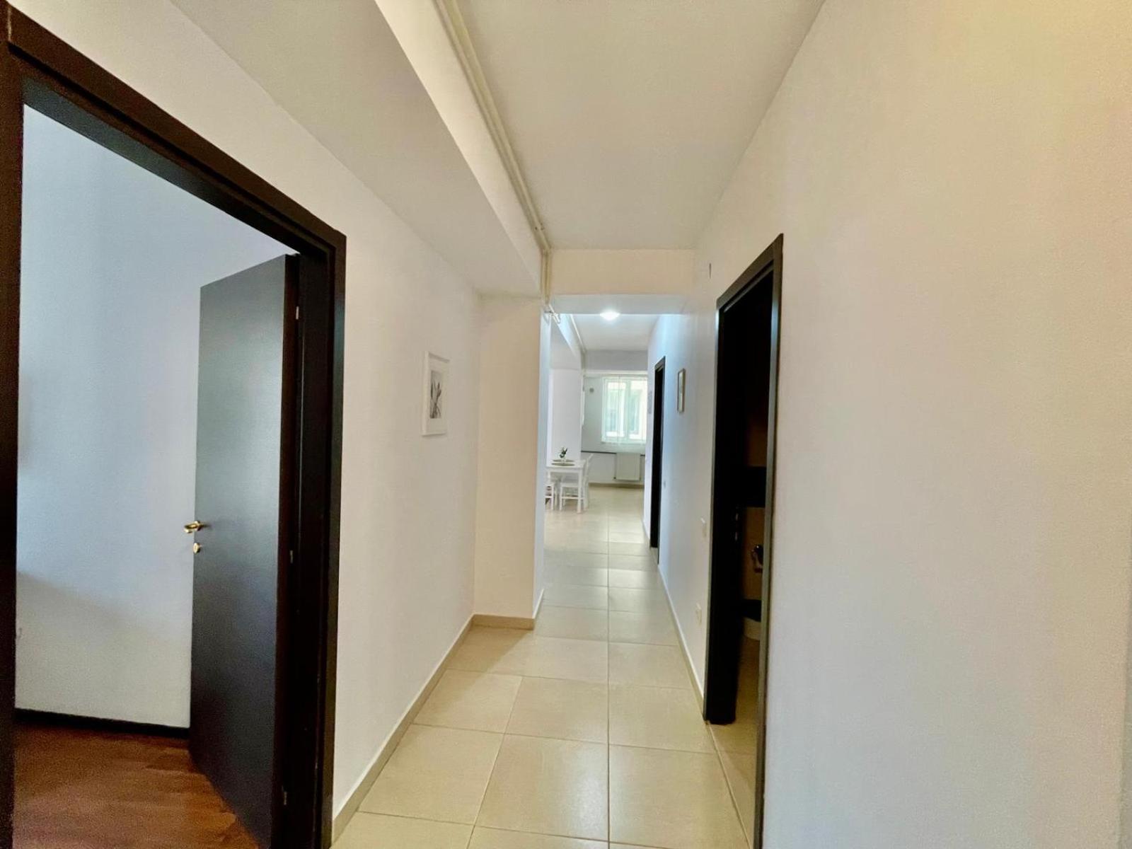 Catalina Summerland Apartaments Mamaia Nord Buitenkant foto